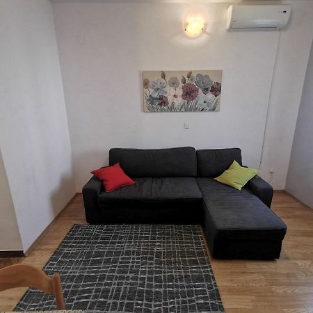 Uncle Apartment Makarska Buitenkant foto